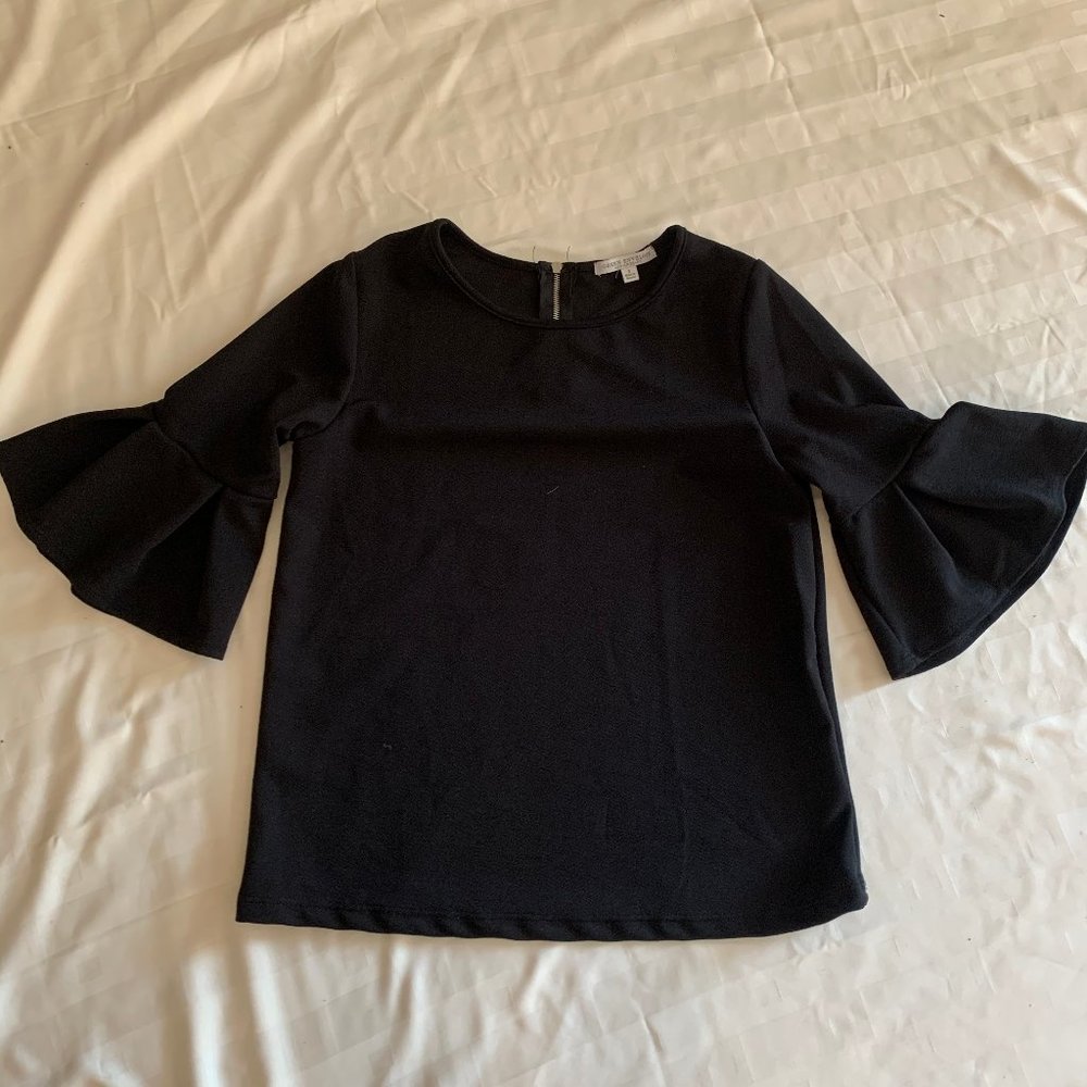 three quarter long sleeve